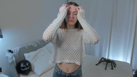 Carry online show from 10.31.25