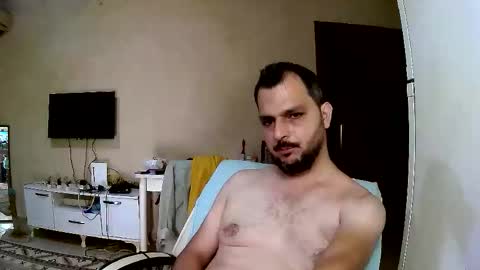 Snapshot of coldskull15 chatting on 09.28.25 coldskull15 online show from 09.28.25