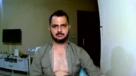 Snapshot of coldskull15 chatting on 10.11.25 coldskull15 online show from 10.11.25