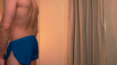 Snapshot of coldsweats chatting on 01.02.25 coldsweats online show from 01.02.25