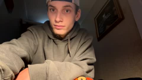 Snapshot of coleeen67 chatting on 10.22.25 coleeen67 online show from 10.22.25