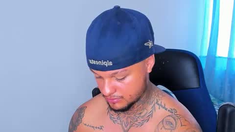 colin_fox1 online show from 03.20.26