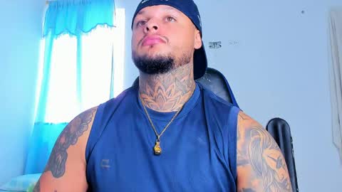 colin_fox1 online show from 04.12.26