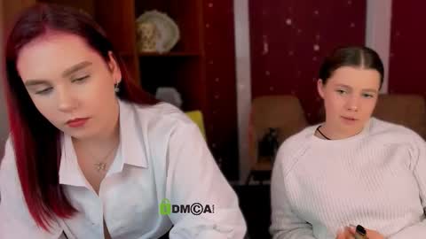 Snapshot of colla_white chatting on 01.18.26 colla_white online show from 01.18.26
