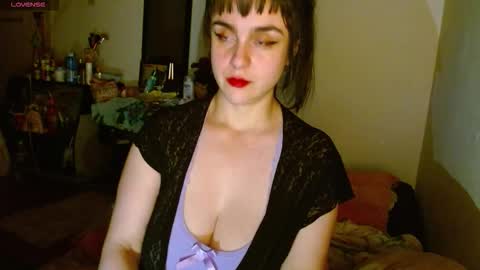 Collette online show from 10.11.25