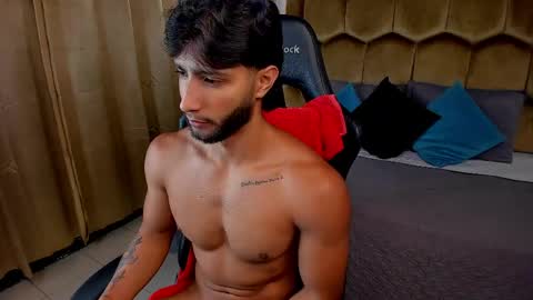 EMMETT COLLINS online show from 04.15.26