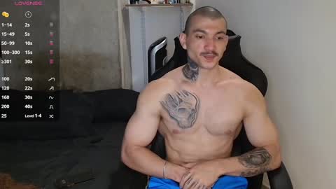 colombianmuscle8 online show from 01.26.25