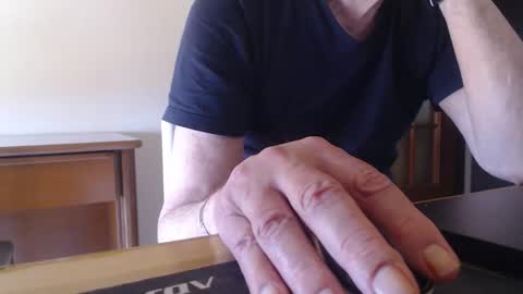 Snapshot of comemivuoi2 chatting on 04.11.26 comemivuoi2 online show from 04.11.26