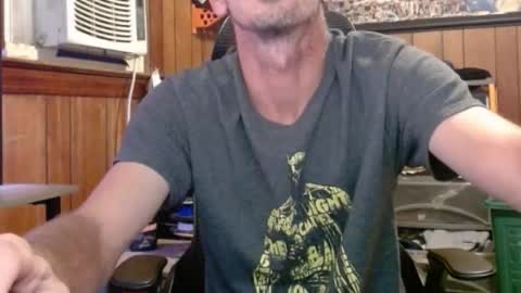 Nelson or ComicKing and sometime Peachy143 online show from 10.18.25