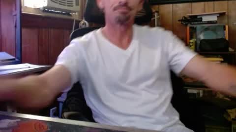 Snapshot of comic_king27 chatting on 06.11.26 Nelson or ComicKing and sometime Peachy143 online show from 06.11.26