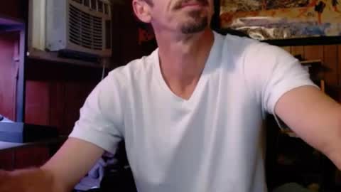 Snapshot of comic_king27 chatting on 06.23.26 Nelson or ComicKing and sometime Peachy143 online show from 06.23.26