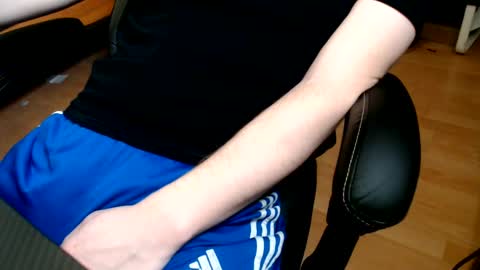 Snapshot of commanderchip chatting on 02.15.25 commanderchip online show from 02.15.25