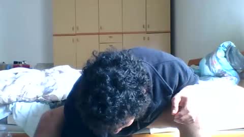 Snapshot of comobailamioso chatting on 03.02.25 comobailamioso online show from 03.02.25