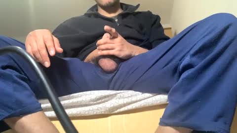 Snapshot of comobailamioso chatting on 03.07.25 comobailamioso online show from 03.07.25