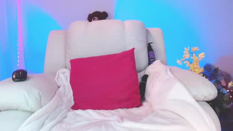 Snapshot of concubine_princess chatting on 12.23.24 Ariane... online show from 12.23.24