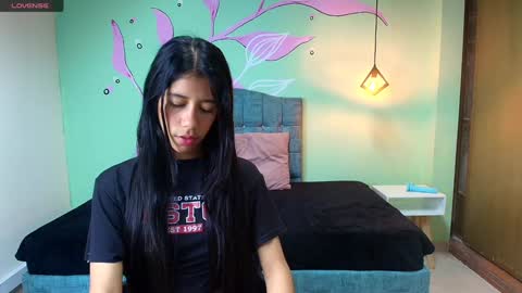 Snapshot of connie_bell chatting on 02.02.25 C O N N I E online show from 02.02.25