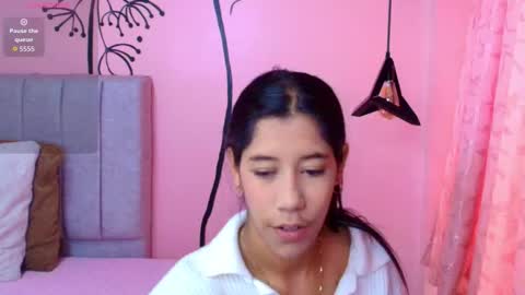 Snapshot of connie_bell chatting on 09.19.25 C O N N I E online show from 09.19.25