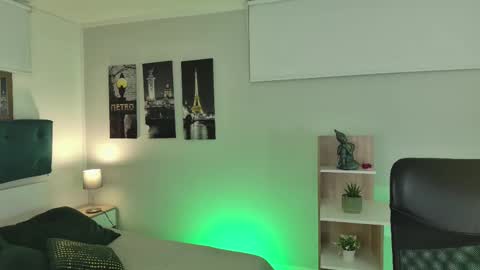 Connie online show from 03.10.25