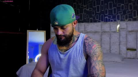 rusfegui online show from 12.14.24