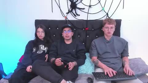 Snapshot of conor_taylor_ chatting on 10.17.25 conor_taylor_ online show from 10.17.25