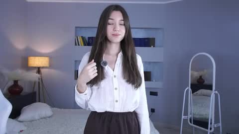 Ellie online show from 04.05.26