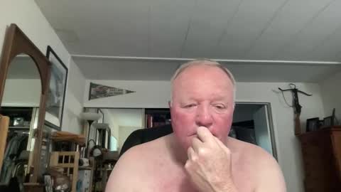 Snapshot of cookoosnest chatting on 02.07.26 cookoosnest online show from 02.07.26