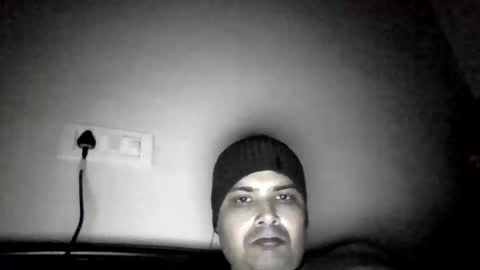 Cool Breeze09 online show from 12.19.25