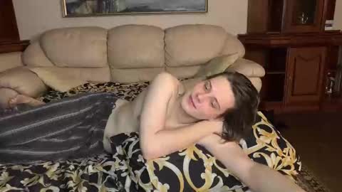 Snapshot of cooperfuzz chatting on 04.03.26 Nick online show from 04.03.26