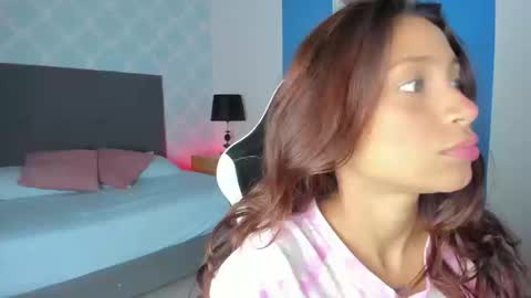  CORA  online show from 09.09.25