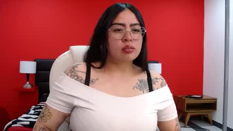 Cora online show from 04.14.26