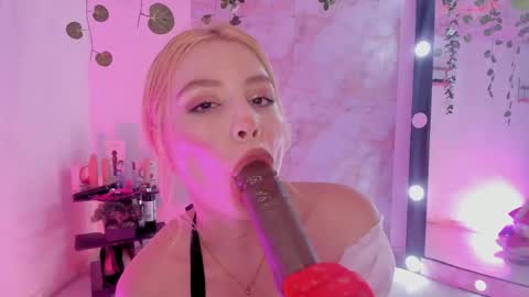 coral online show from 04.14.26