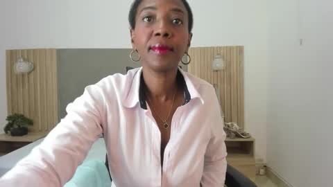 C O R A  L online show from 11.13.25