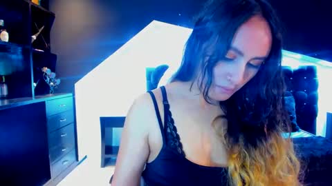 Coral  online show from 02.10.25