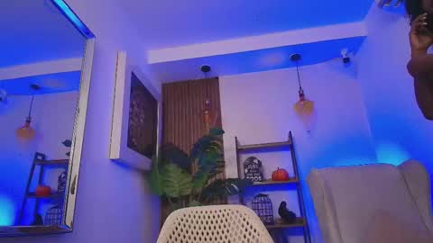 Coral online show from 10.18.25