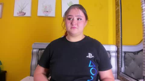 Snapshot of coraline_fox2 chatting on 09.10.25 coraline online show from 09.10.25