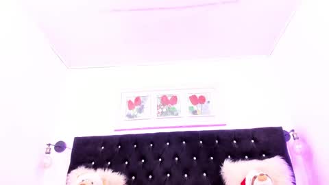 Snapshot of coralinejoness chatting on 09.12.25 Juana Michelle 3 online show from 09.12.25