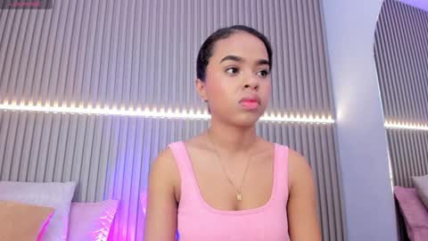 coralineross_ online show from 10.20.25