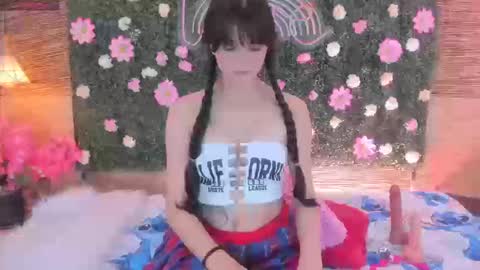 Coraline uwu     Bienvenidos al dulce mundo de Coraline    Hola amores soy Coraline  Una chica  tierna juguetona online show from 09.16.25