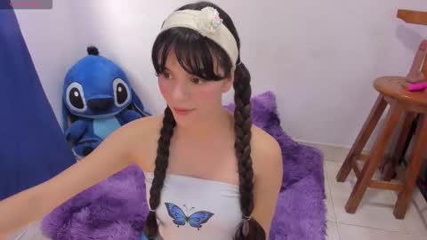 Coraline uwu     Bienvenidos al dulce mundo de Coraline    Hola amores soy Coraline  Una chica  tierna juguetona online show from 09.18.25