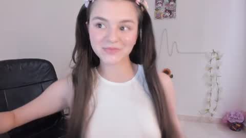 Coraline uwu     Bienvenidos al dulce mundo de Coraline    Hola amores soy Coraline  Una chica  tierna juguetona online show from 08.06.26