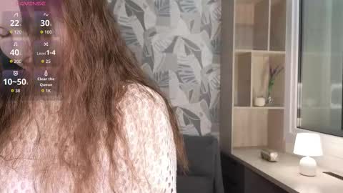 Leya online show from 11.28.25