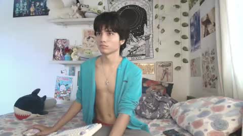 Snapshot of corey_moon chatting on 01.14.26 Corey Glenn online show from 01.14.26