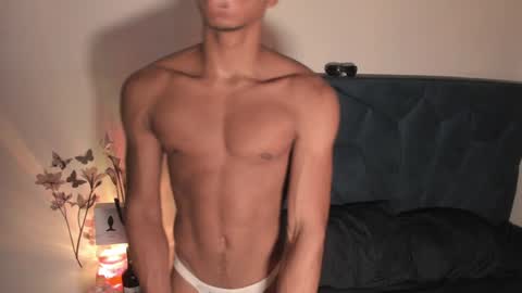 Snapshot of coreyglover chatting on 12.11.24 CoreyGlover online show from 12.11.24