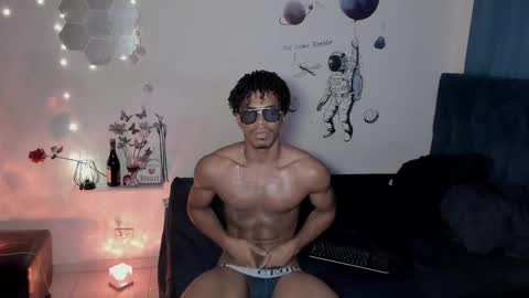 Snapshot of coreyglover chatting on 09.20.25 CoreyGlover online show from 09.20.25