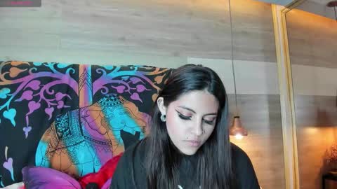 Cori online show from 11.22.25