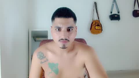 Snapshot of corsocanaxxx chatting on 11.21.25 corsocanaxxx online show from 11.21.25