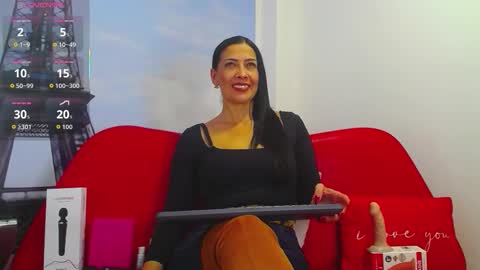 Snapshot of cortney_tayler chatting on 10.02.25 cortney tayler online show from 10.02.25