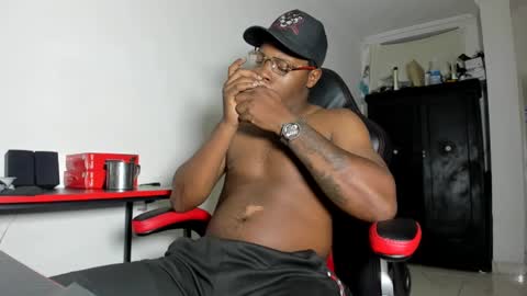 Corvis Xnc0012 online show from 03.05.25