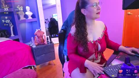 Snapshot of cory_chasecol888 chatting on 10.18.25 Natali online show from 10.18.25