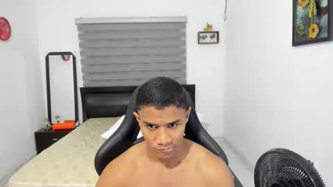 Ethan  online show from 11.15.25